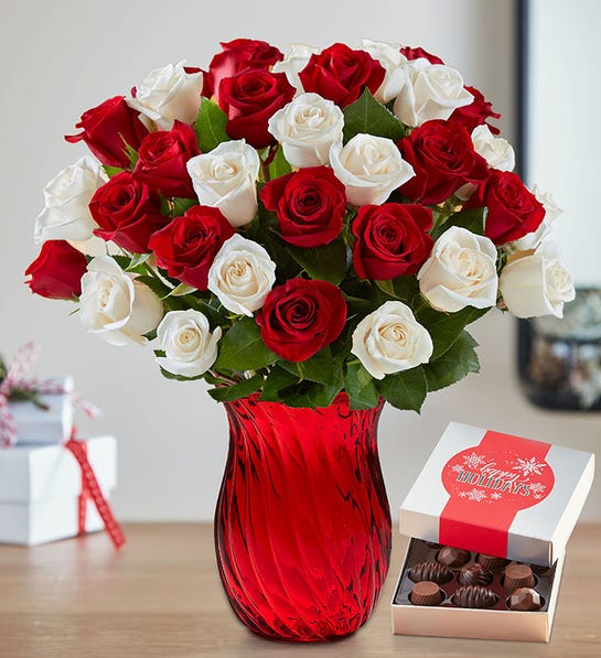 Peppermint Rose Bouquet with Red Vase and Chocolate